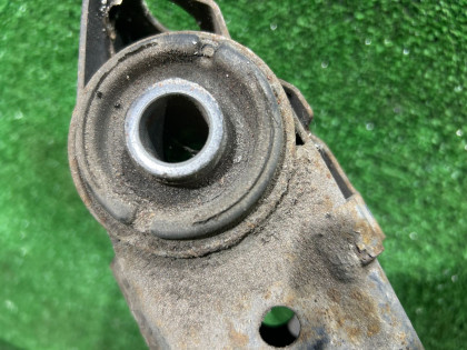 คานหลัง SUBARU LEGACY OEM 20152AE000 BE5 2000 EJ206 AT