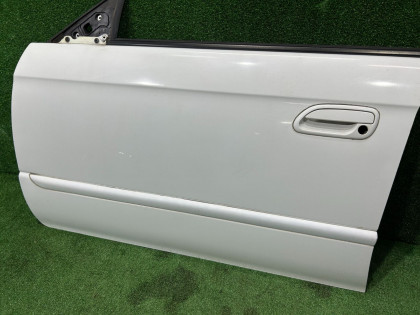 左フロントドア SUBARU LEGACY OEM 60009AE010 BE5 2000 WHITE 51E