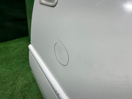右フロントドア SUBARU LEGACY OEM 60009AE000 BE5 2000 WHITE 51E
