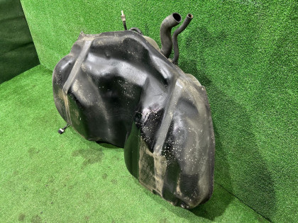 油箱 SUBARU LEGACY OEM 42012AE010 BE5 2000 EJ206 AT