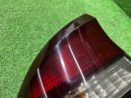左尾灯 SUBARU LEGACY OEM 84201AE05A BE5 2000
