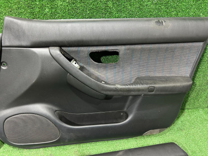 Painéis de porta SUBARU LEGACY OEM 94210AE060ML 94210AE070ML 94220AE060ML 94220AE070ML BE5 2000 WHITE 51E