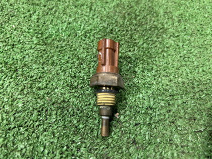 冷却液温度传感器 8942230030 SUZUKI HUSTLER