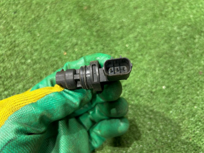 Crankshaft position sensor SUZUKI HUSTLER OEM J5T34872 MR41S 2017 R06A