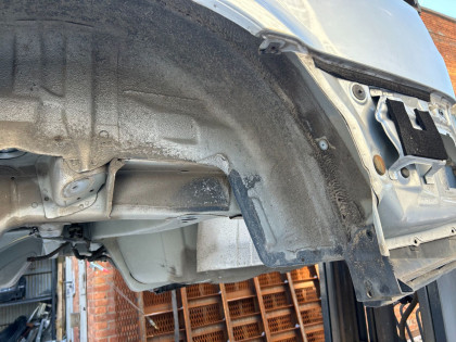 リアボディセクション Rear Cut SUBARU LEGACY OEM 51410AE001, 51410AE012 BEE 2003 SILVER 01G