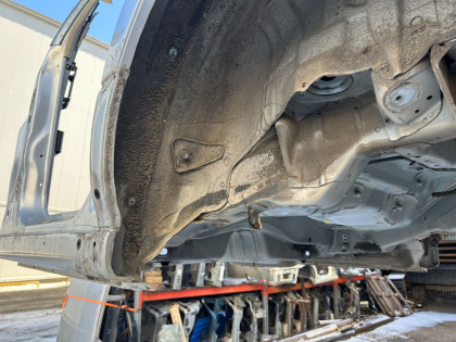 リアボディセクション Rear Cut SUBARU LEGACY OEM 51410AE001, 51410AE012 BEE 2003 SILVER 01G