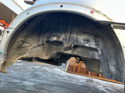 Sección trasera de la carrocería Rear Cut SUBARU LEGACY LANCASTER OEM 51410AE160 51410AE170 52122AE100 BHE 2001 SILVER/GREY 1U2