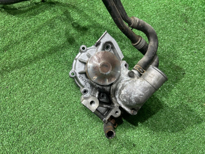 ウォーターポンプ SUBARU LEGACY OEM X2111AA081 BG5 1997 EJ20R MT5