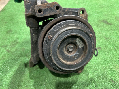 空调压缩机 SUBARU LEGACY OEM 73111AC002 BG5 1997 EJ20R MT5