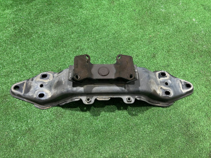 คานรองเกียร์ 41022AC150, 41011AE000 SUBARU LEGACY