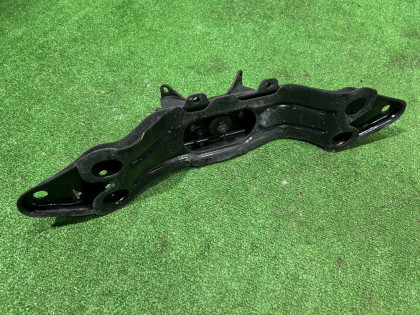 Travessa da caixa SUBARU LEGACY OEM 41022AC150, 41011AE000 BE5 BH5 2000 EJ206 AT