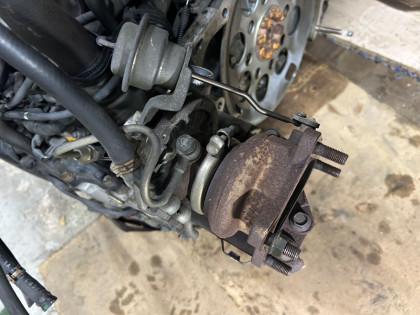 Engine 1-я модель. SUBARU LEGACY OEM 10100BE970 BE5 2000 EJ206 AT