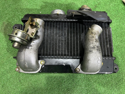 インタークーラー SUBARU LEGACY OEM 21819AA020 BE5 BH5 2000 EJ206 AT
