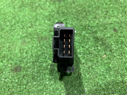 Interruptor de luces de emergencia SUBARU LEGACY OEM 83037AE000 BE5 2000 EJ206 AT