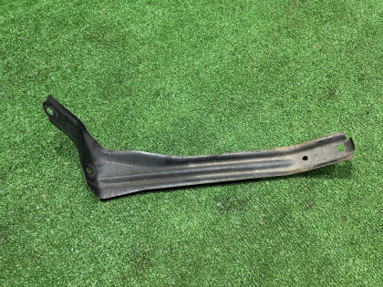 Suporte esquerdo do para-choques dianteiro 57707AE130 SUBARU LEGACY