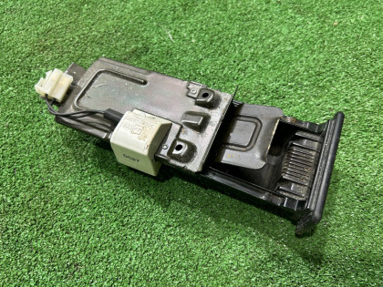 Cenicero SUBARU LEGACY OEM 66160AE000 BE5 2000 WHITE 51E