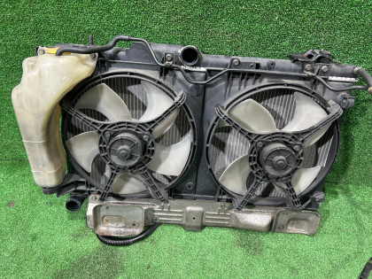 发动机水箱 SUBARU LEGACY OEM 45111AE021 BE5 2000 EJ206 AT