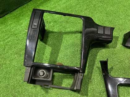 音响面框 SUBARU LEGACY OEM 66060AE280 66150AE190 66050AE060 BE5 2000 WHITE 51E