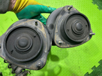 Struts bilstein SUBARU LEGACY OEM 20310AE220, 20310AE230, 20330AE260, 20365AE070, 20380AE150 BE5 BH5 2000 EJ206 AT
