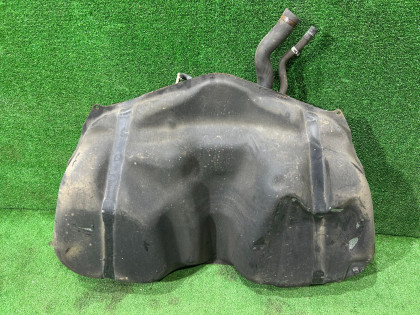 Fuel tank дефект SUBARU LEGACY OEM 42012AE010 BEE BE9 BE5 2002 EZ30 AT
