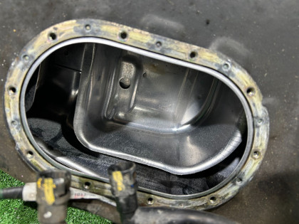 Fuel tank дефект SUBARU LEGACY OEM 42012AE010 BEE BE9 BE5 2002 EZ30 AT