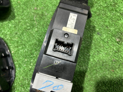Window control module черный SUBARU LEGACY OEM 83071AE080, 83071AE040 BEE BHE BE5 BE9 BH5 BH9 2002 EZ30 AT