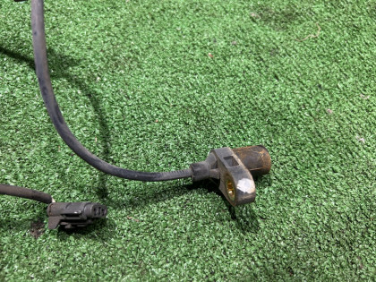 เซ็นเซอร์ ABS หน้าขวา SUBARU LEGACY OEM 27540AE000 BEE 2002 EZ30 AT