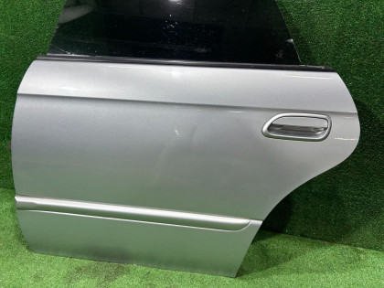 Porta traseira esquerda SUBARU LEGACY OEM 60400AE410 BEE BE9 BE5 2002 SILVER 01G