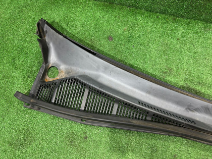 前风挡下饰板 целая резинка SUBARU LEGACY OEM 91411AE000 BEE BE9 BE5 2002