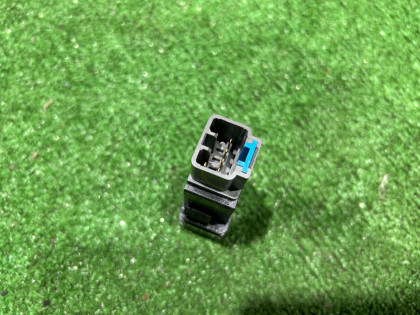 Fog light switch SUBARU LEGACY OEM 83001AE000 BEE BHE BE5 BE9 BH5 BH9 2002 EZ30 AT