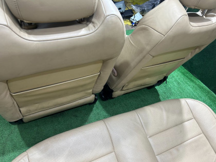 ชุดเบาะทั้งคัน BLITZEN SUBARU LEGACY OEM 64011AE720ML 64011AE730ML 64220AE130ML 64230AE100ML BEE BE9 BE5 2002 SILVER 01G