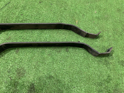 Correas del depósito de combustible SUBARU LEGACY OEM 42017AE010 42017AE000 BEE BE9 BE5 2002 EZ30 AT