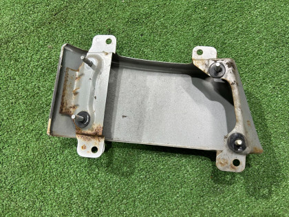 右テールランプ下ガーニッシュ SUBARU LEGACY OEM 51473AE001 BEE BE9 BE5 2002 SILVER 01G