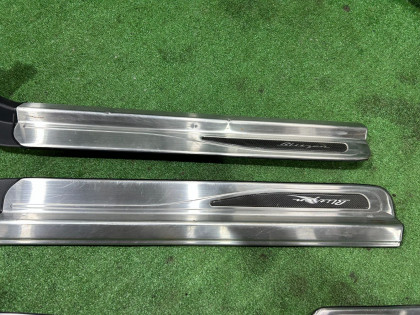 门槛饰条 BLITZEN SUBARU LEGACY OEM 94060AE000ML 94060AE010ML 94061AE120ML 94061AE010ML BEE 2002 SILVER 01G