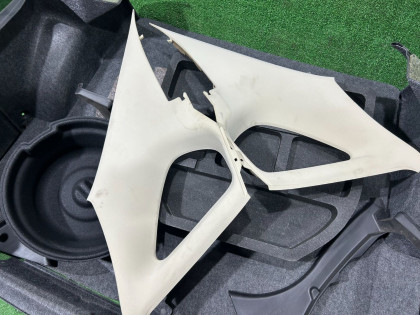 后备箱饰板 SUBARU LEGACY OEM 94514AE022 94511AE030 94511AE040 94511AE050 BEE 2002 SILVER 01G