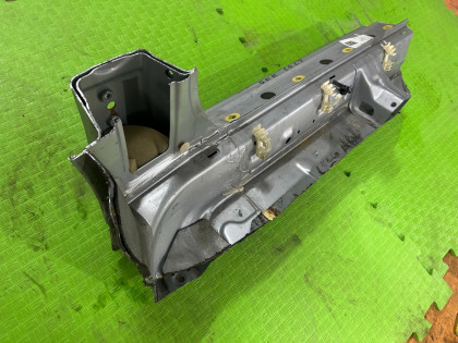 Painel inferior lateral direito SUBARU LEGACY OEM 51415AE021 BEE BHE BE5 BE9 BH5 BH9 2002 SILVER 01G