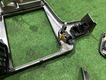 オーディオパネルセット SUBARU LEGACY OEM 66060AE420, 66050AE320, 94110AE481 BEE BHE BE5 BE9 BH5 BH9 2002 SILVER 01G