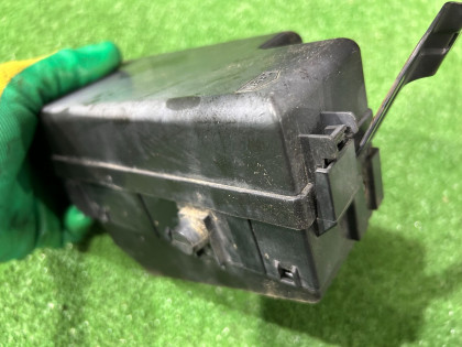 保险丝盒 SUBARU LEGACY OEM 82231AE060 BEE 2003 EZ30 AT