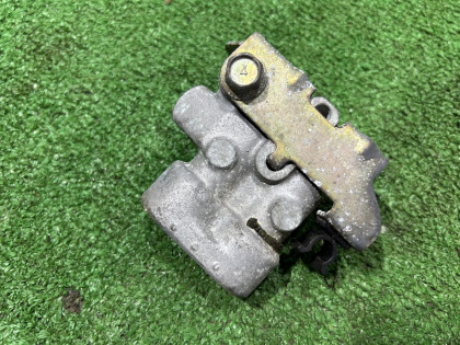 Распределитель тормозных усилий SUBARU LEGACY OEM 27674AC091 BEE 2003 EZ30 AT