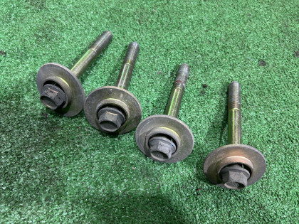 Tornillos Задней балки SUBARU LEGACY OEM 901000179 BEE 2003