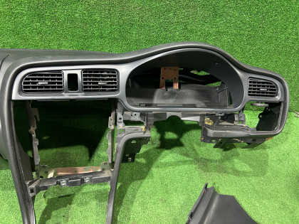 ダッシュボード SUBARU LEGACY OEM 66045AE000ML 66075AE000ML 66050AE330ML 66180AE000 66060AE360 BEE 2003 SILVER 01G