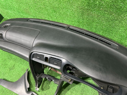ダッシュボード SUBARU LEGACY OEM 66045AE000ML 66075AE000ML 66050AE330ML 66180AE000 66060AE360 BEE 2003 SILVER 01G