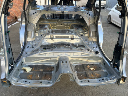 Secção traseira da carroçaria Rear Cut SUBARU LEGACY OEM 51490AG0409P 51490AG0509P 52122AG0409P BL9 2008 SILVER C6Z