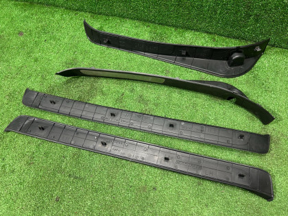 门槛饰条 SUBARU LEGACY OEM 94060AG280 94060AG290 94061AG160 BL9 BL5 BLE 2008 SILVER C6Z