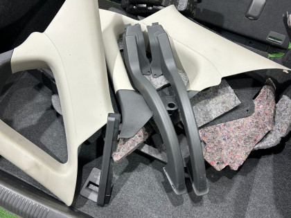 后备箱饰板 SUBARU LEGACY OEM 94511AG030 94511AG040 94514AG000 94511AG050 BL9 BL5 BLE 2008 SILVER C6Z