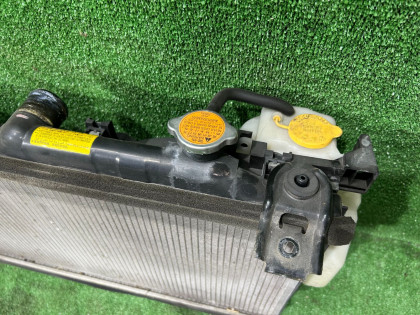 Radiador do motor SUBARU LEGACY OEM 45119AG000 BL9 BL5 BLE 2008 EJ253 AT