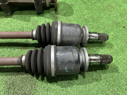 Редуктор с приводами G/R=4.111 SUBARU LEGACY OEM 27011AA343 BL9 BL5 BLE 2008 EJ253 AT