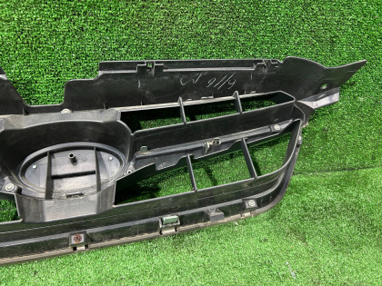 Radiator grille SUBARU LEGACY OEM 91121AG151 BL9 BL5 BLE 2008 SILVER C6Z