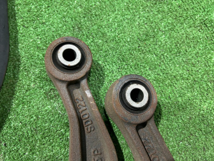 リアアーム SUBARU LEGACY OEM 20250AE010 20250AE000 20250AE020 20250AE040 BL9 BL5 BLE 2008 EJ253 AT