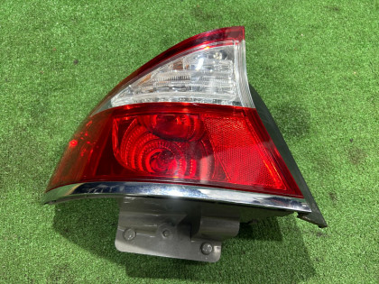Left tail light 84201AG250 SUBARU LEGACY